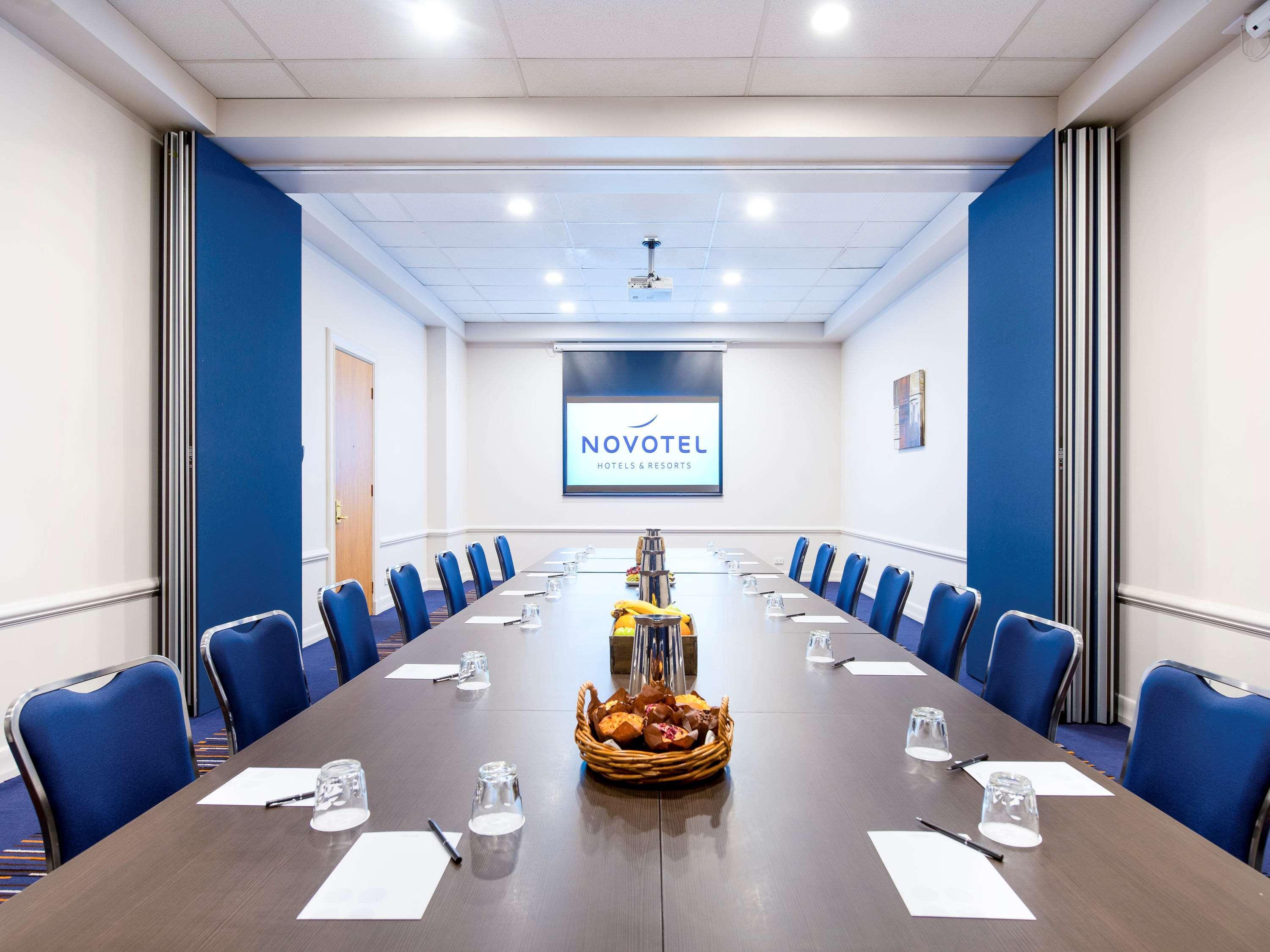 Novotel Melbourne Glen Waverley Kültér fotó