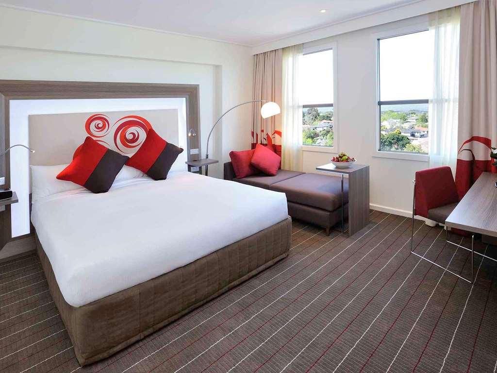 Novotel Melbourne Glen Waverley Szoba fotó