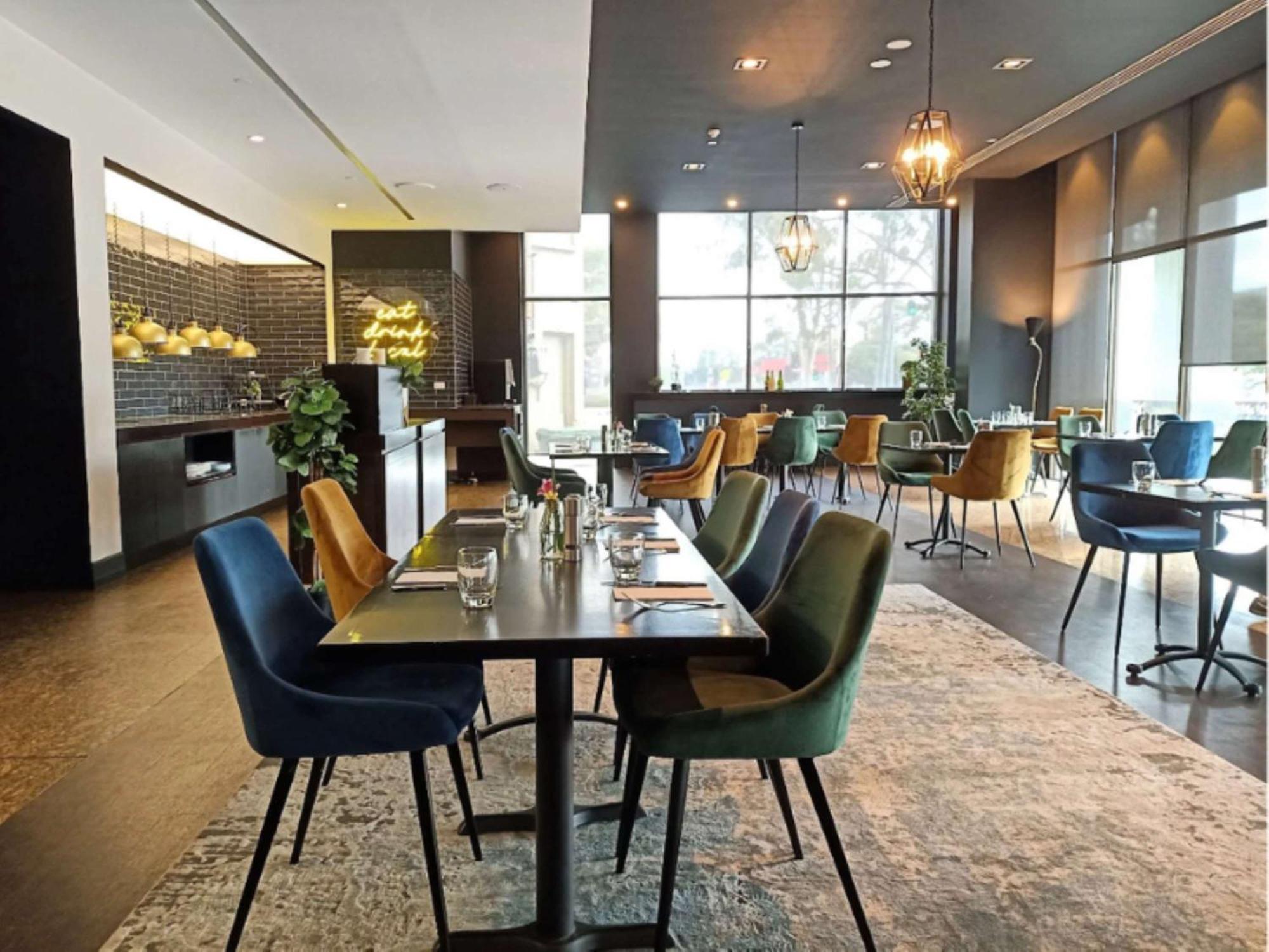 Novotel Melbourne Glen Waverley Kültér fotó