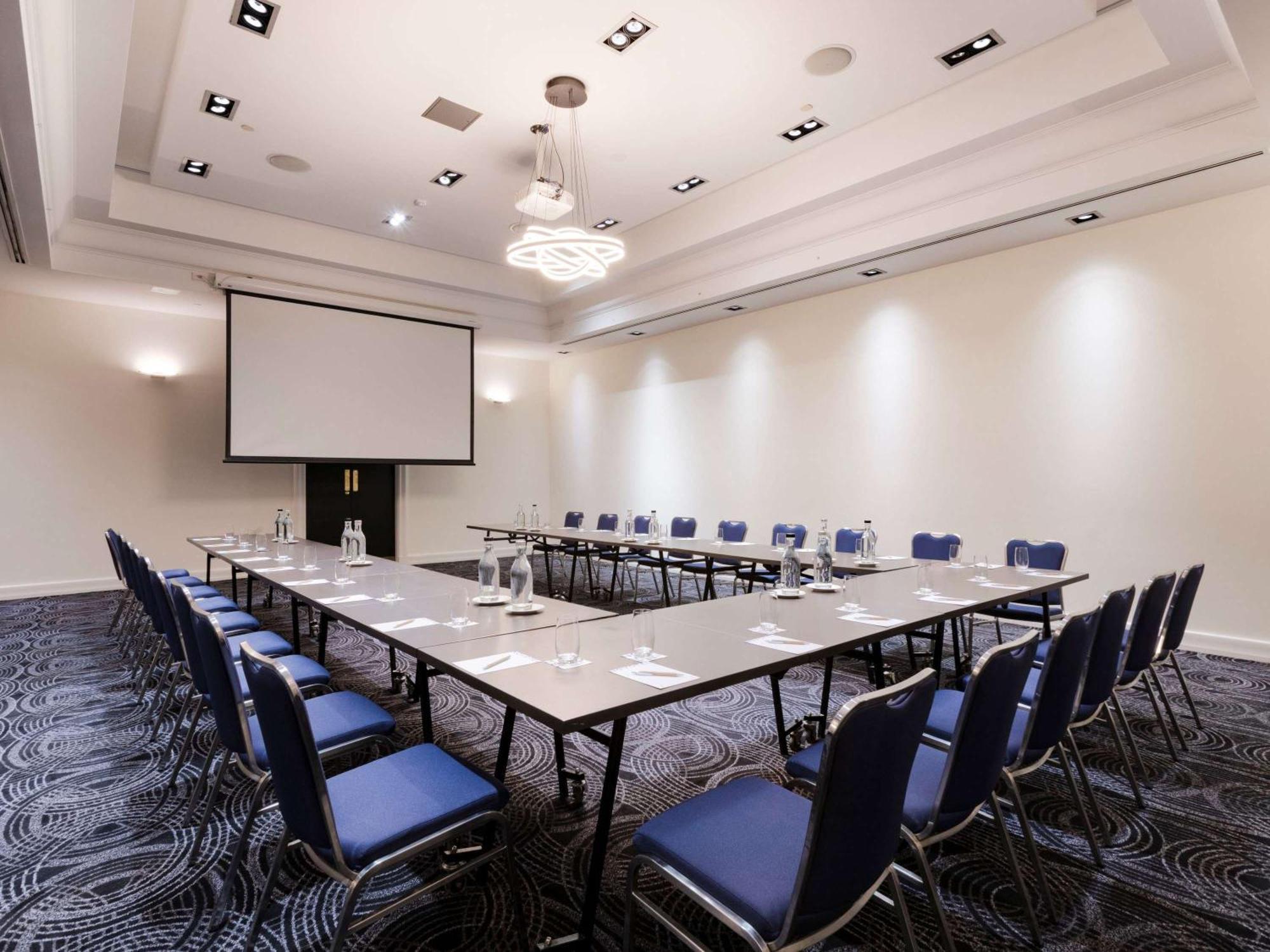 Novotel Melbourne Glen Waverley Kültér fotó
